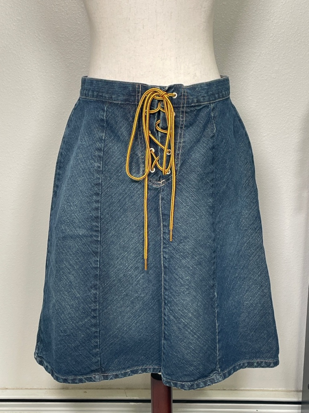 Vintage Y2K Lace Up Tie Denim Full Skirt Midi Size 12P /Medium